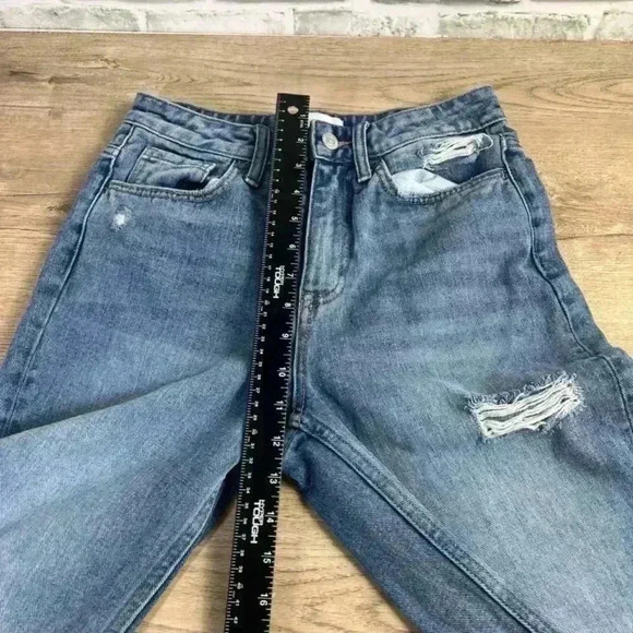 Vervet Mom Jeans - Picture 8 of 8